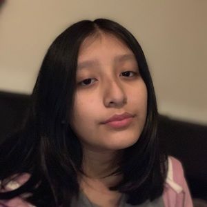 Meet your Posher, Esmeralda